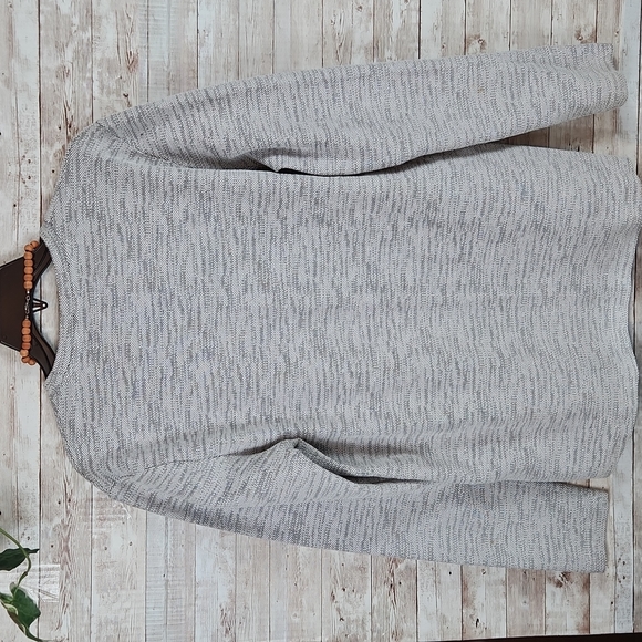 Forever21, Men's Crewneck Sweater pullover, not a show stopper, Sz L - Picture 3 of 5